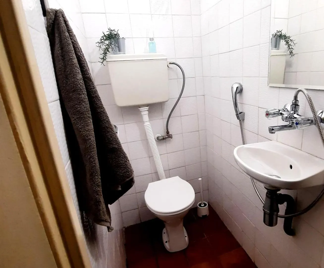 Spacious 3 Bedroom Apartment, Close To Metro Station Sofia