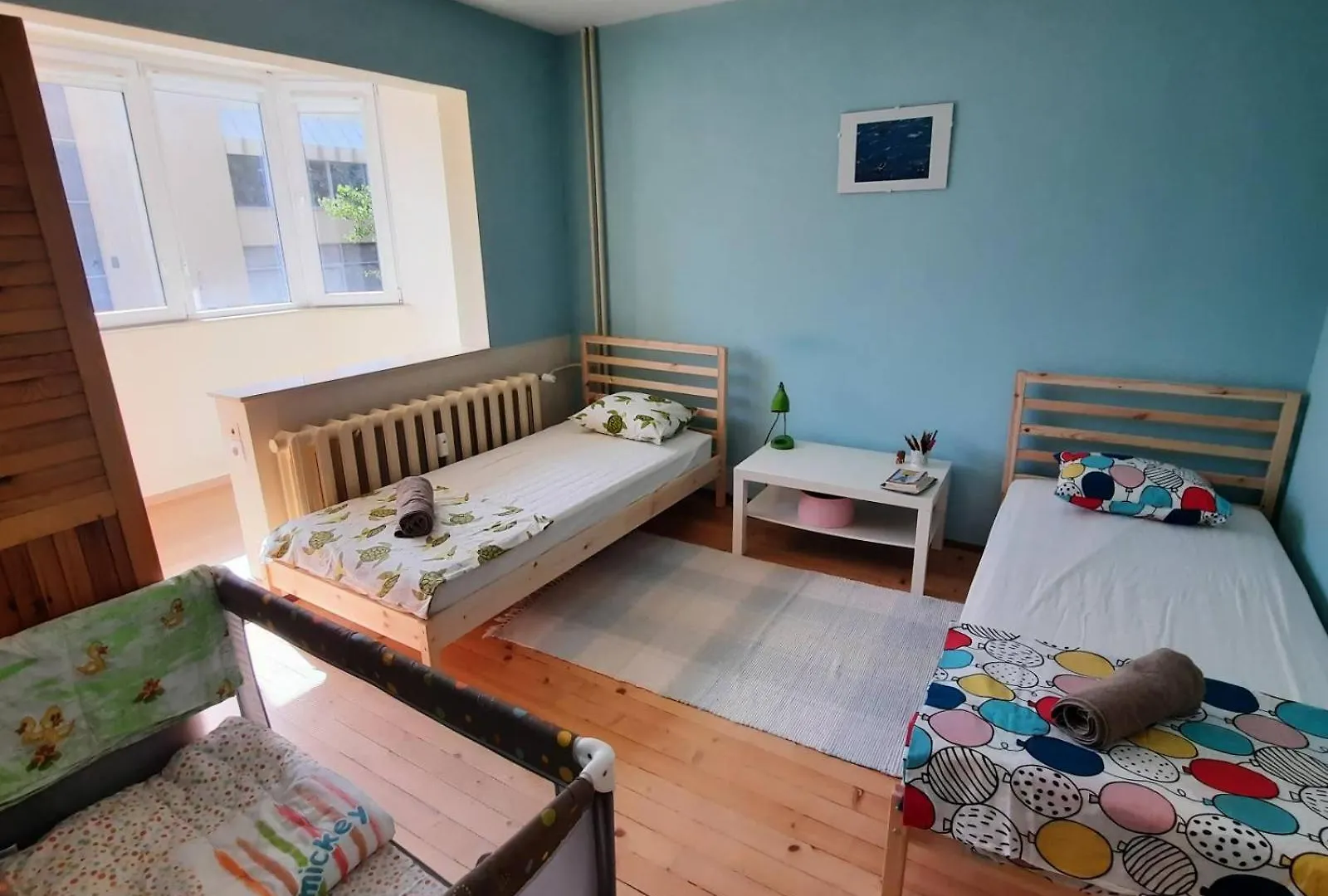 Spacious 3 Bedroom Apartment, Close To Metro Station Sofia Apartment