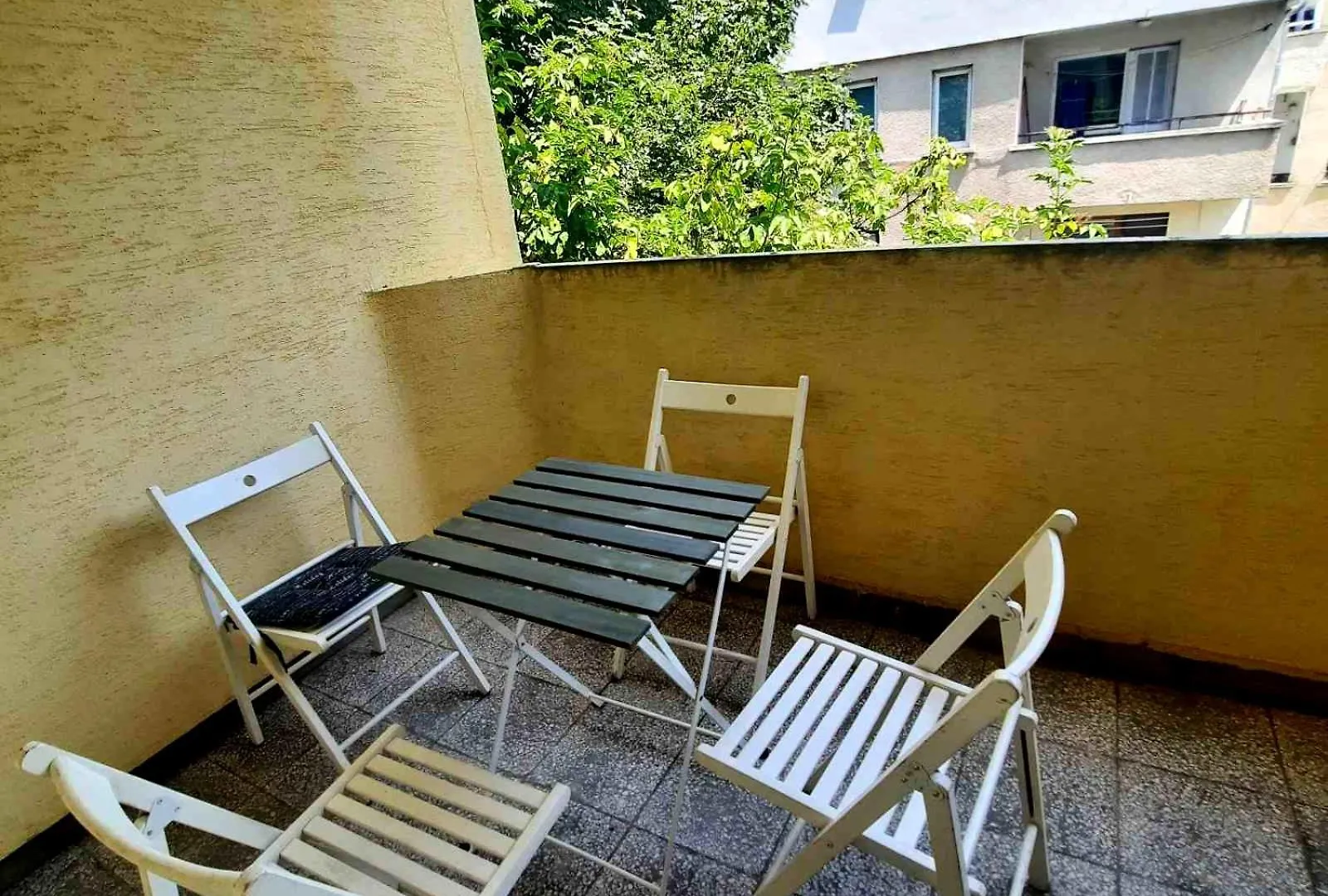 Spacious 3 Bedroom Apartment, Close To Metro Station Sofia 0*,